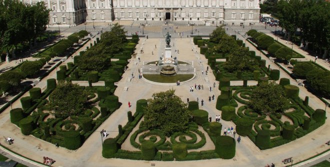 Jardines de la Plaza de Oriente